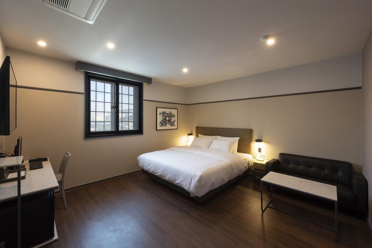Brown-Dot Hotel Gupo Busan Ngoại thất bức ảnh