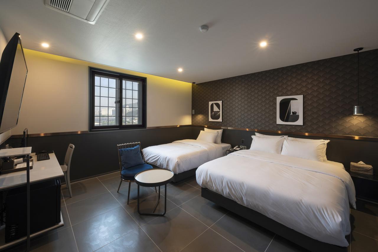 Brown-Dot Hotel Gupo Busan Ngoại thất bức ảnh